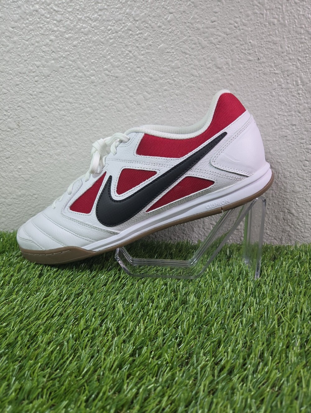 Size 12.5 - Nike Gato Chicago - IB8509-100
